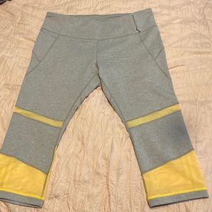 Carrie underwood calia workout pants